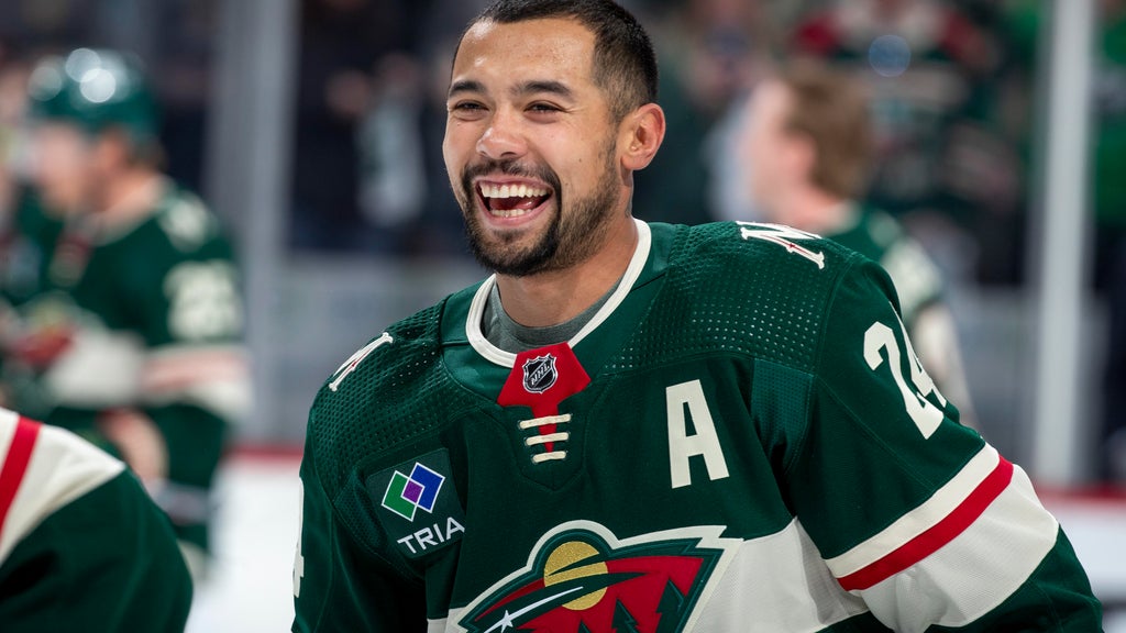 Defenseman Mathew Dumba retiring after 13 NHL seasons with 5 different teams — WCCO / CBS Minnesota, Riverview Sports news