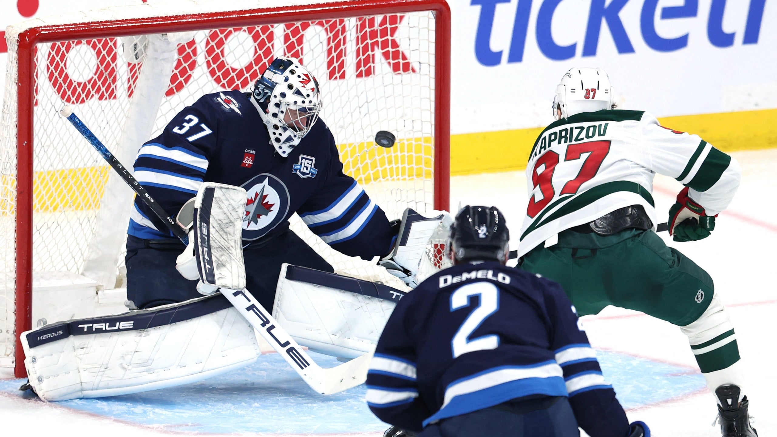 How Connor Hellebuyck Trade Might Hurt/Help MN Wild — Minnesota Sports Fan, Riverview Sports news