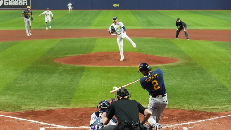 Brewers rout the Rays 10-1 to move within a win of their first World Series title — Riverview Sports news