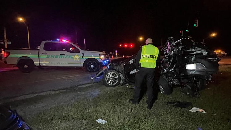 Pregnant woman, unborn baby killed in 5-car crash in Frostproof — WTSP 10 Tampa Bay, Riverview Community news