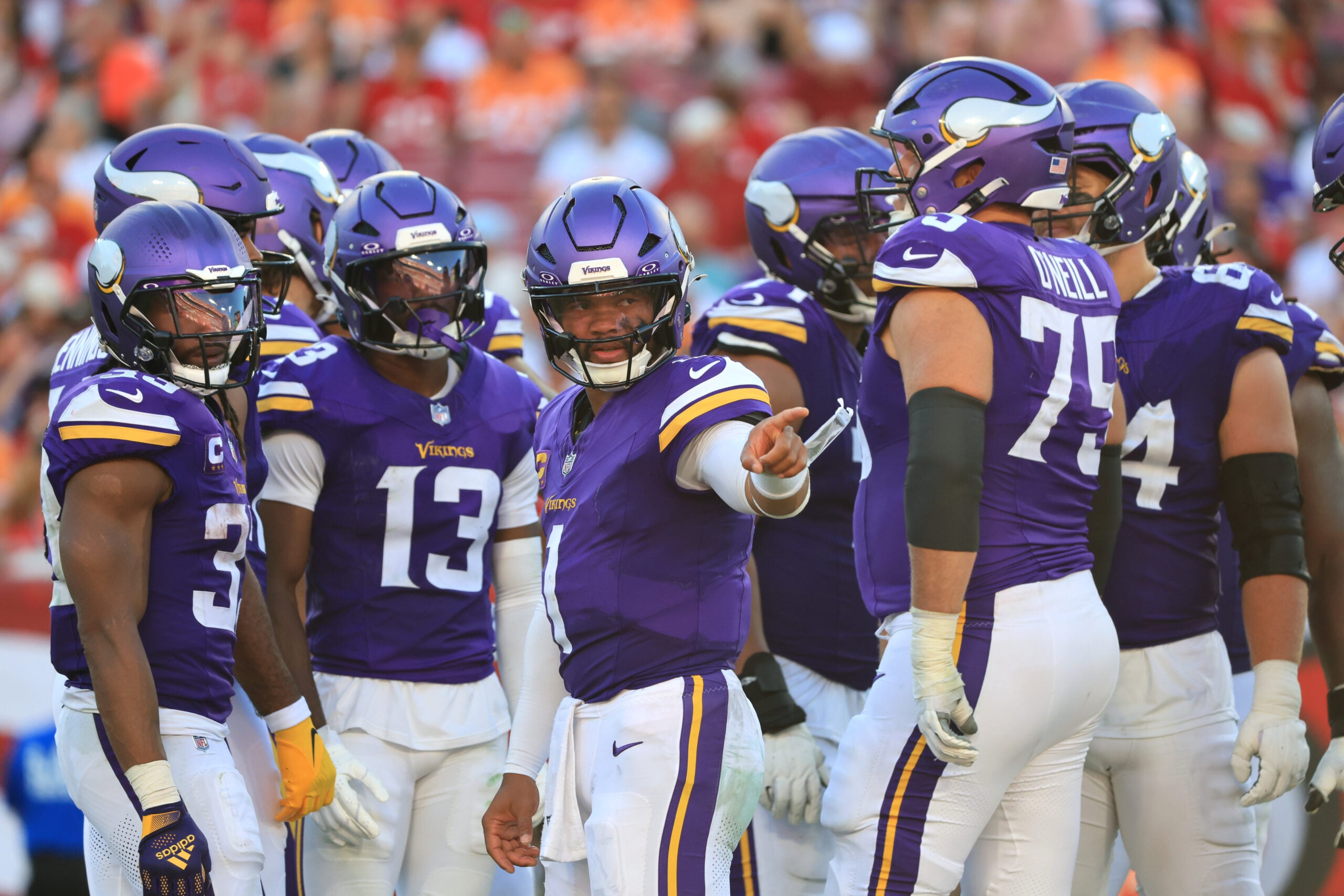 “Grab the Popcorn:” The Vikings’ QB1 Earns a Vote of Confidence — Vikings Territory, Riverview Health news