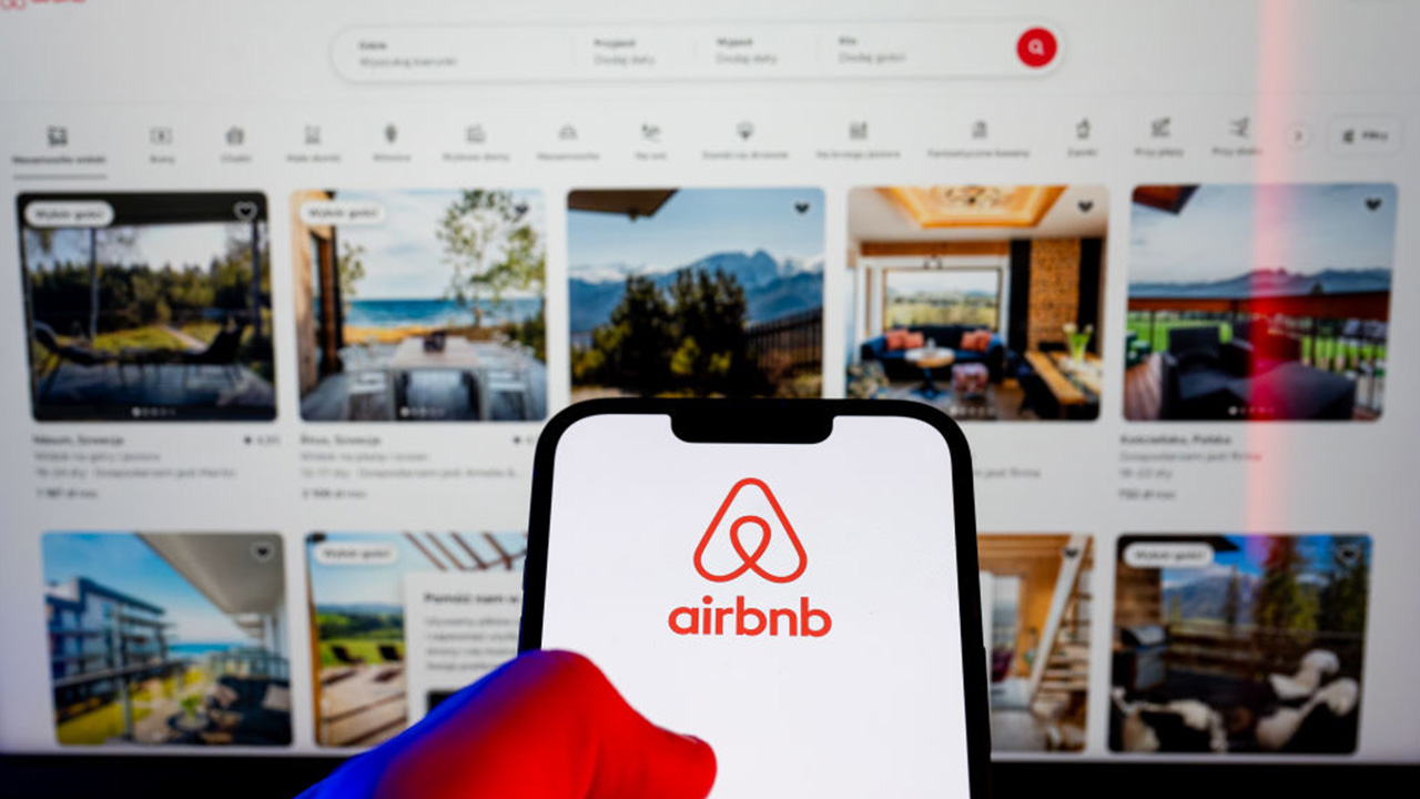 Airbnb tells hosts to stop asking guests to do time-consuming checkout chores — FOX 13 Tampa Bay News