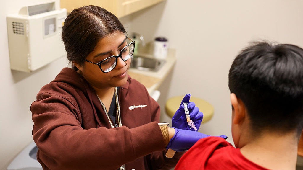 Doctors urge flu shots, as new strain raises concerns for younger people — FOX 13 Tampa Bay News, Riverview Health news